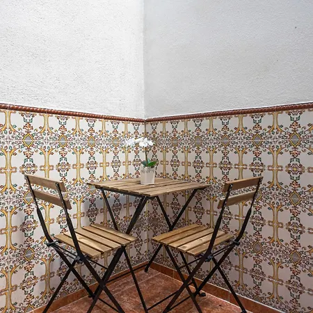 Local House Lisbon