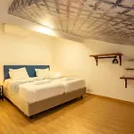 Local House 3*