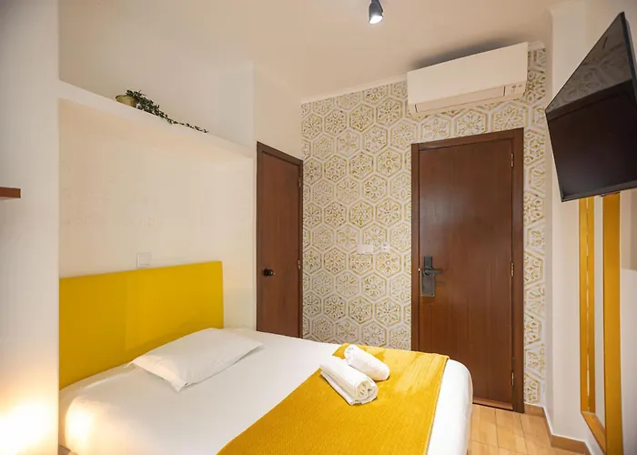 Local House Maison d'hôtes 3*