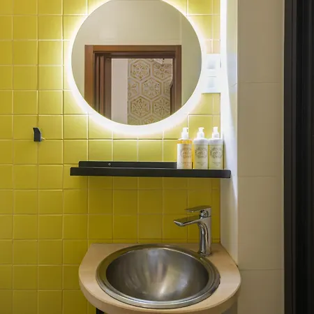 Local House Pensión Lisboa