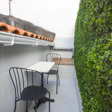 Local House Pensión