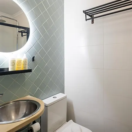 Local House Pensión