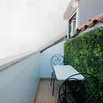 Maison d'hôtes Local House